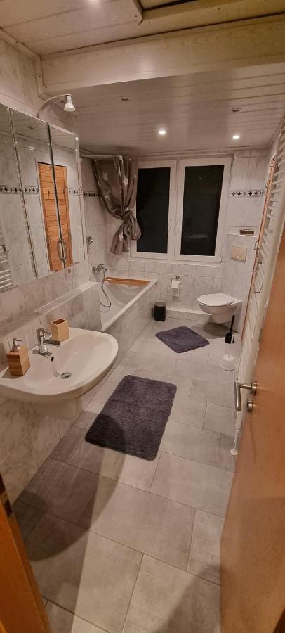 3 Zimmer Ferienwohnung In Jever Exterior foto